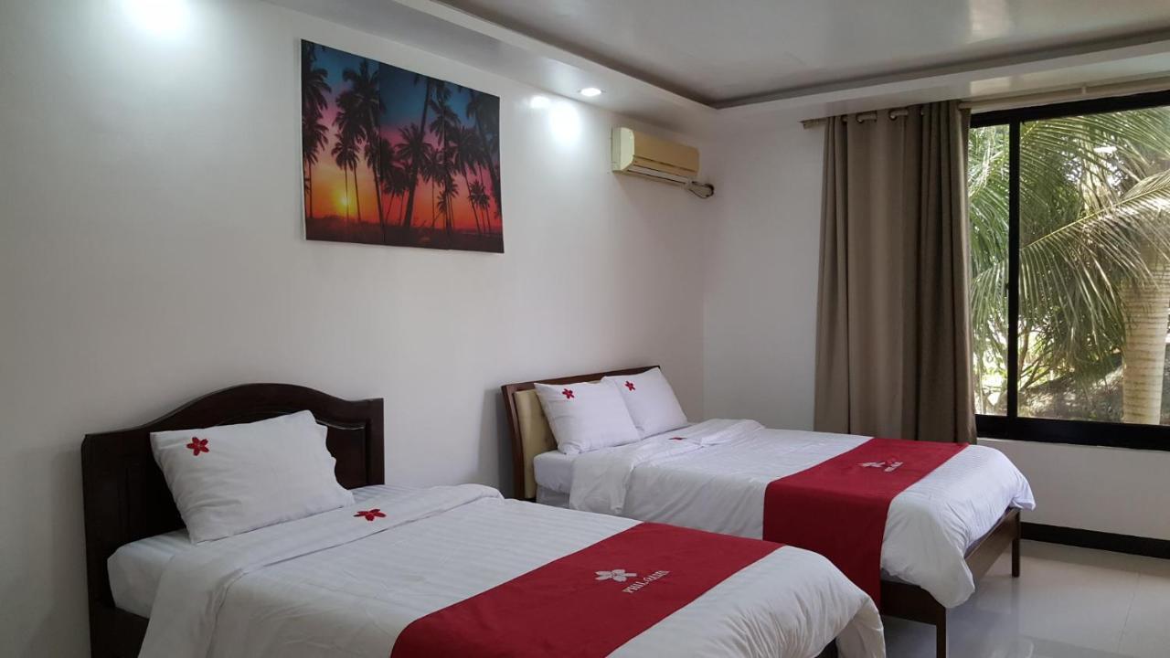 Phil Oasis Hotel & Resort Silang Экстерьер фото