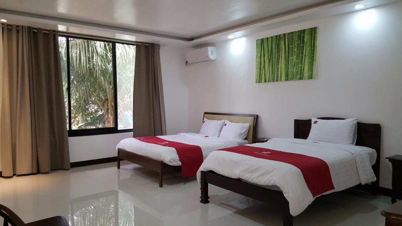 Phil Oasis Hotel & Resort Silang Экстерьер фото